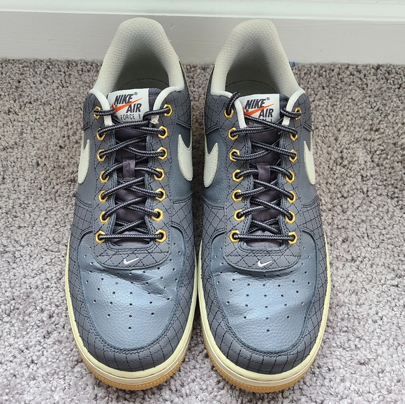 Nike Air Force 1 Dark Grey Bone Gum Bottom - Picture 2 of 13